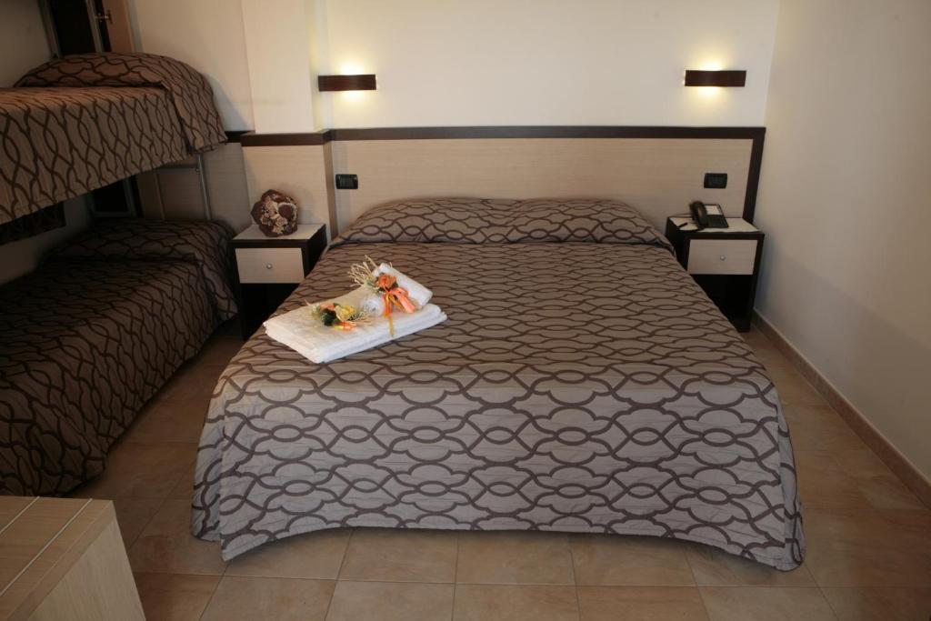 פוצ'ה ואראנו Albergo Il Giardino חדר תמונה